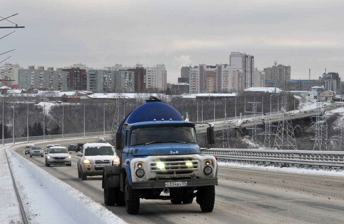 Омская область, № О 334 ВХ 55 — ЗИЛ-431412