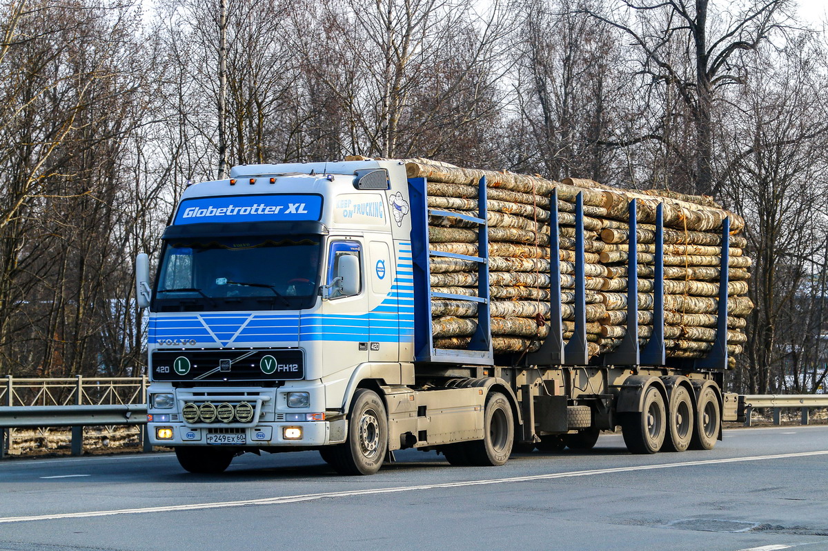 Псковская область, № Р 249 ЕХ 60 — Volvo ('1993) FH12.420