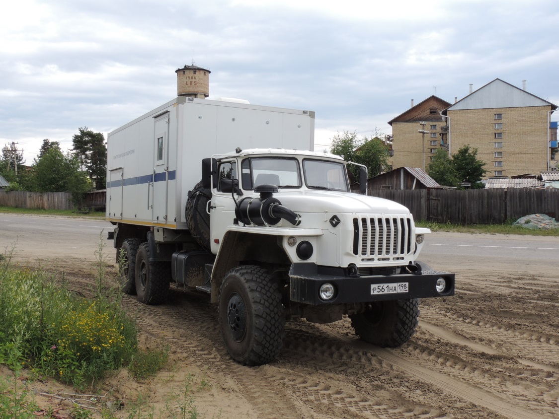 Санкт-Петербург, № Р 561 НА 198 — Урал-4320-72