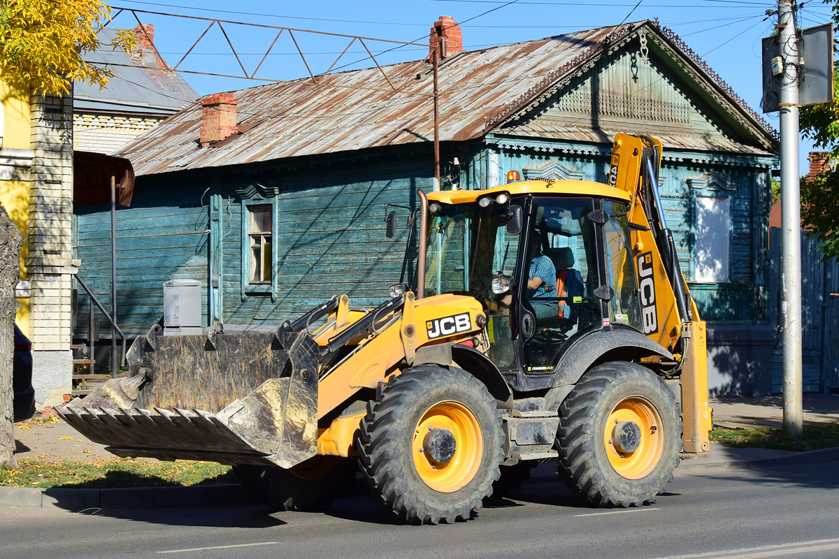 Саратовская область, № 4142 РВ 64 — JCB 4CX