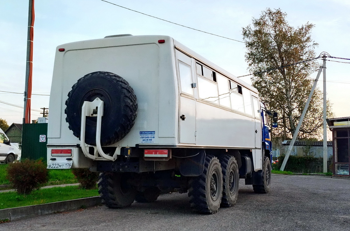 Санкт-Петербург, № В 222 МТ 178 — КамАЗ-5350 (общая модель)