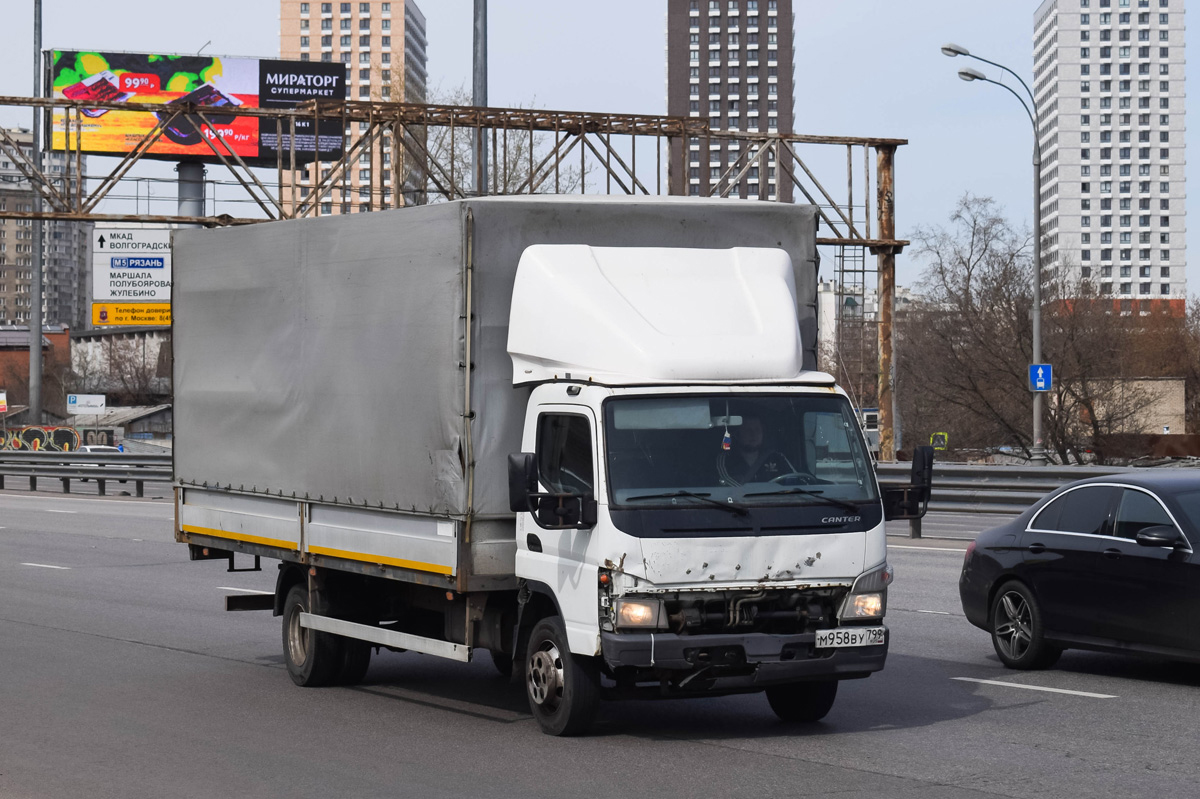 Санкт-Петербург, № М 958 ВУ 799 — Mitsubishi Fuso Canter