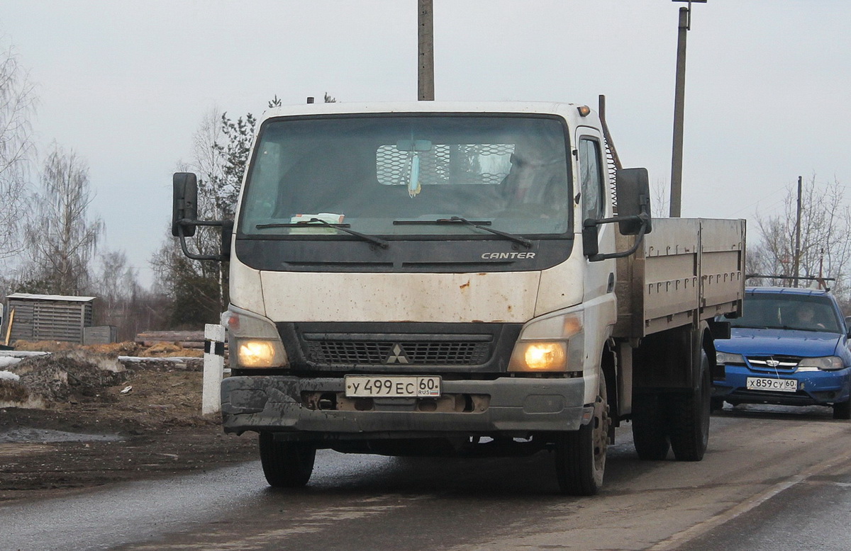 Псковская область, № У 499 ЕС 60 — Fuso Canter [Z8V, Z9M]