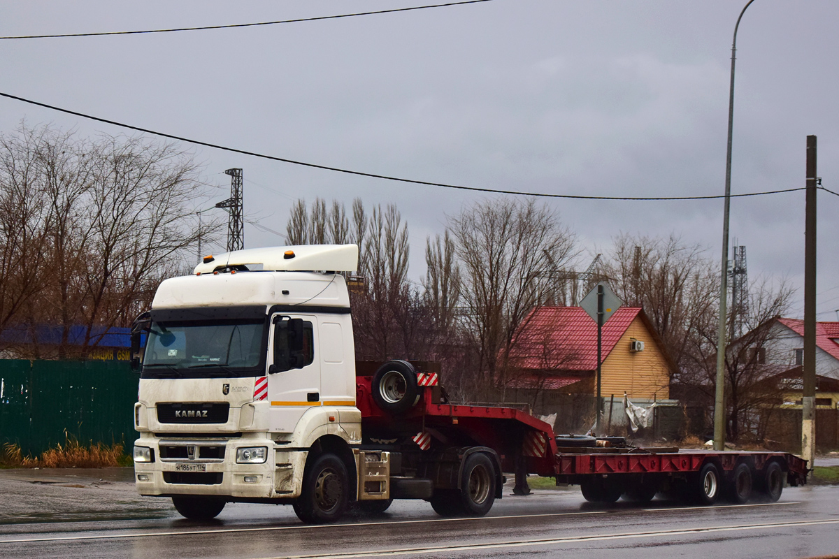 Челябинская область, № Н 186 УТ 174 — КамАЗ-5490-S5(87)