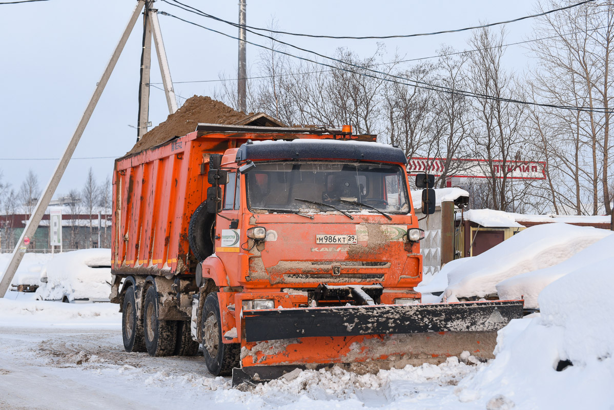 Архангельская область, № М 986 КТ 29 — КамАЗ-6520-43