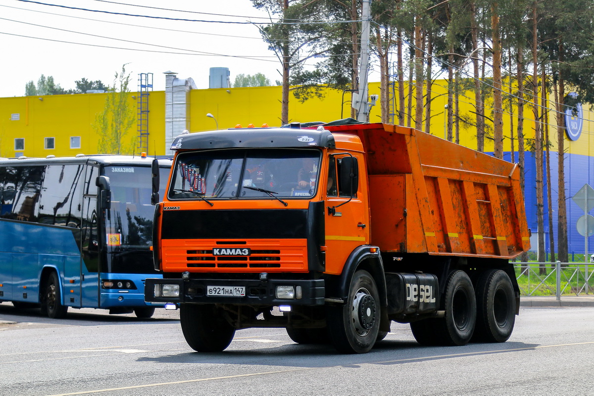 Ленинградская область, № В 921 НА 147 — КамАЗ-65115-02 [65115C]