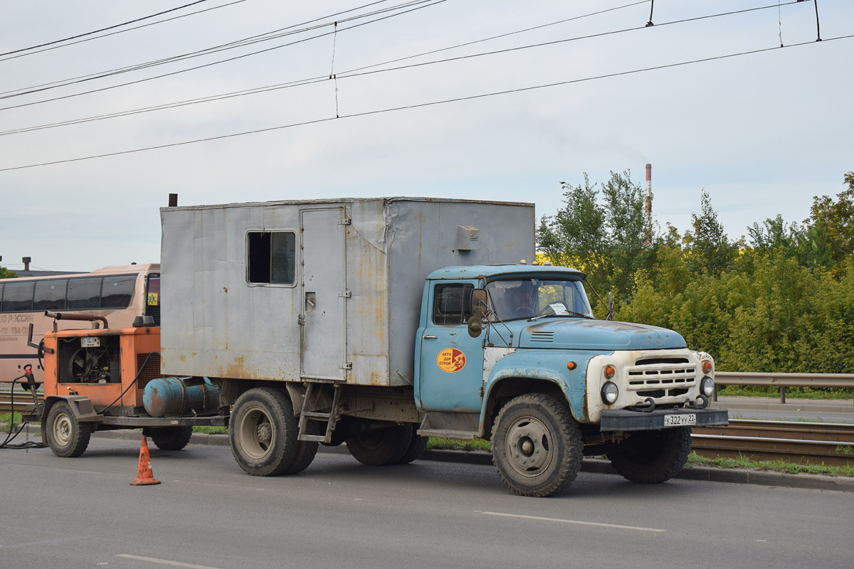 Алтайский край, № У 322 УУ 22 — ЗИЛ-431410; Прицепы дорожные — Прицепы дорожные (общая)