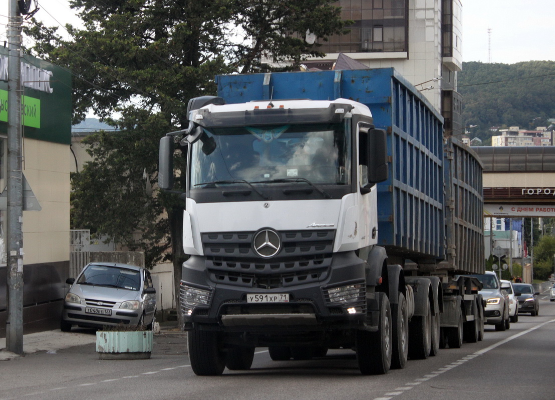 Тульская область, № У 591 ХР 71 — Mercedes-Benz Arocs (общ.м)