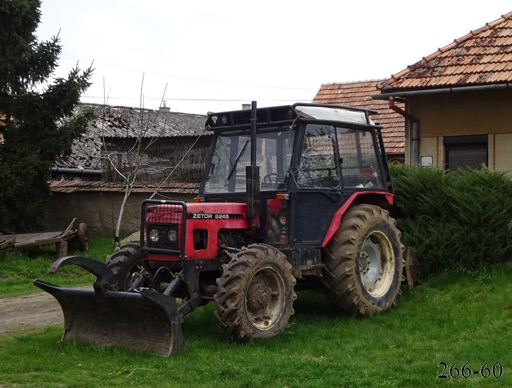 Словакия, № LV-111AA — Zetor 6245