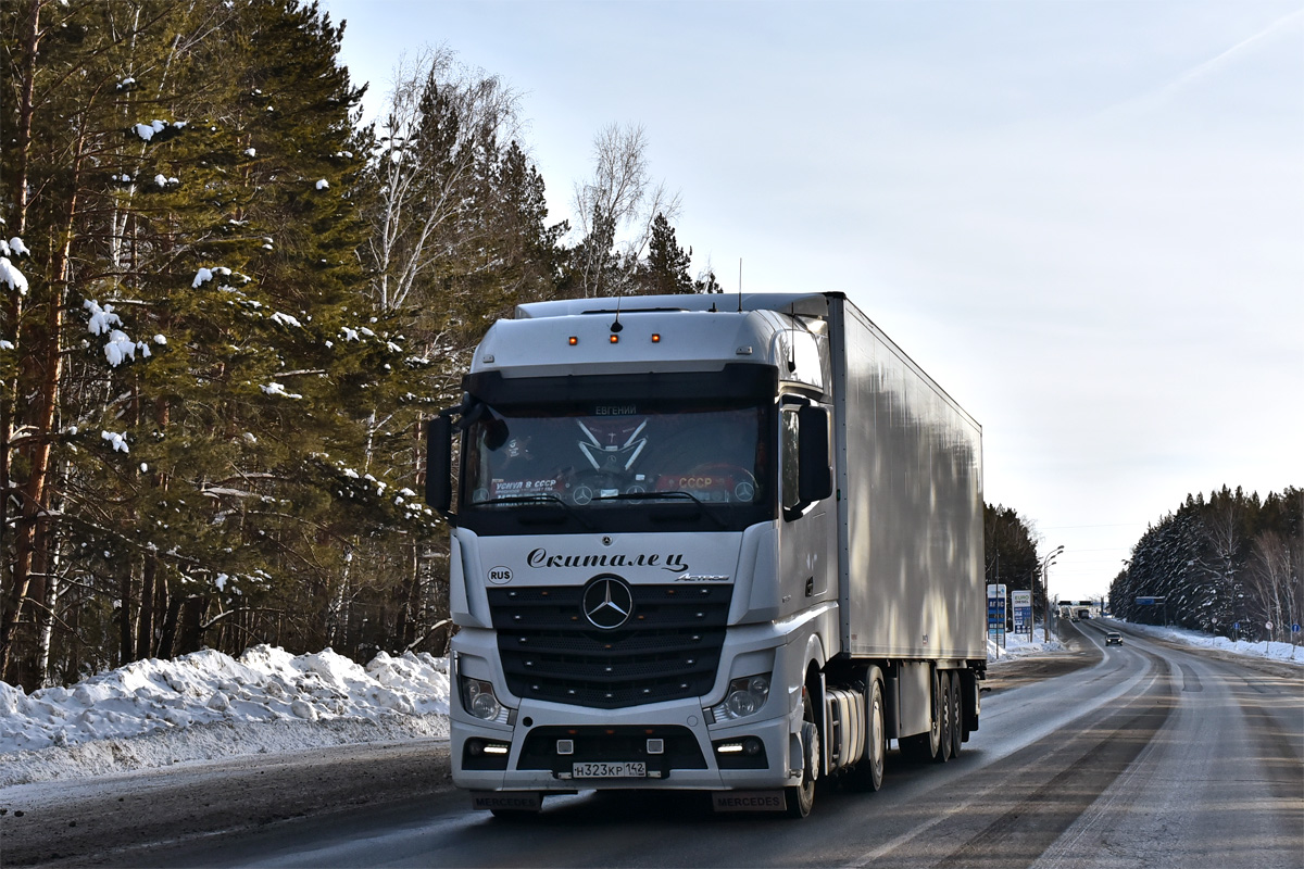 Кемеровская область, № Н 323 КР 142 — Mercedes-Benz Actros '18 1845 [Z9M]