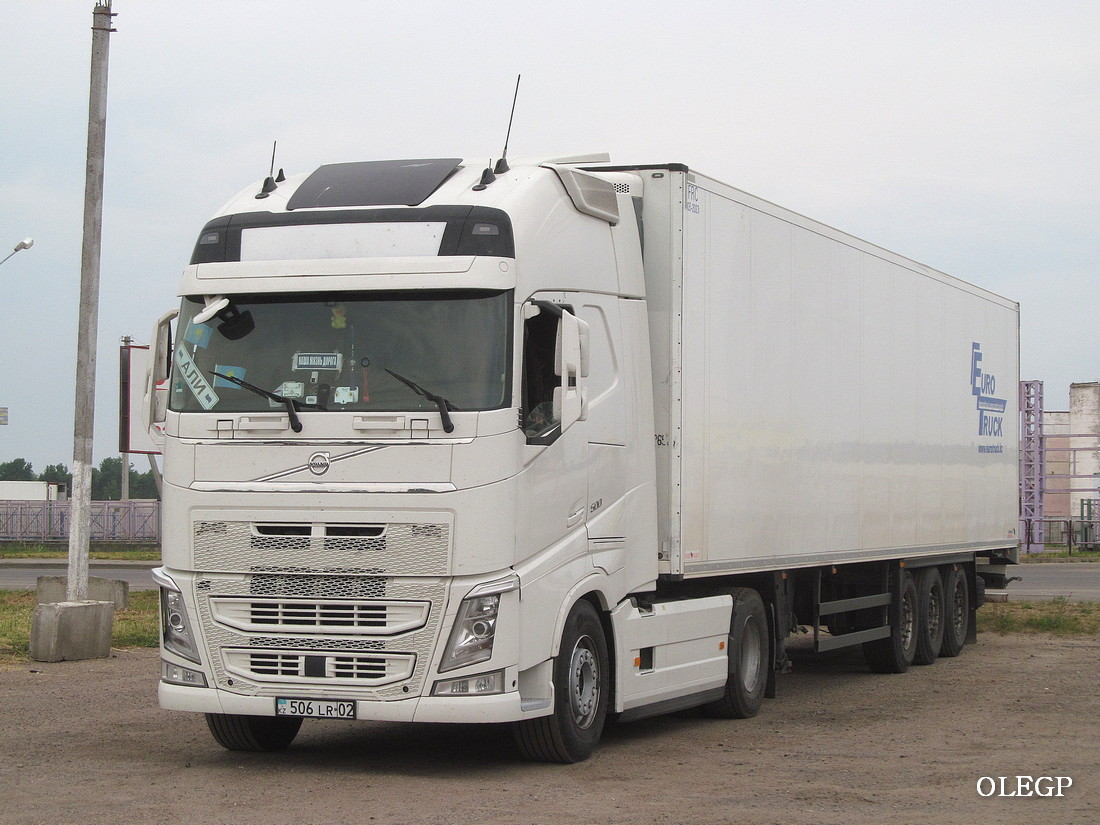 Алматы, № 506 LR 02 — Volvo ('2012) FH.500