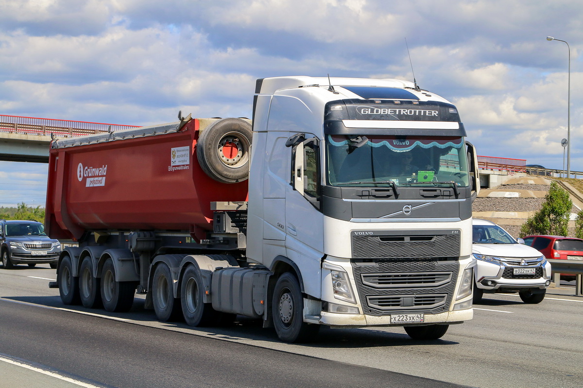 Кировская область, № Х 223 ХК 43 — Volvo ('2012) FH.500 [X9P]