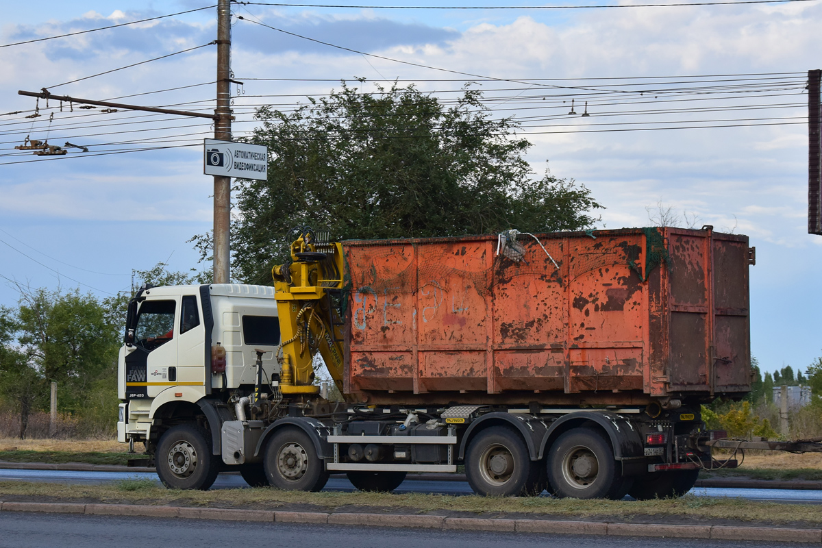 Волгоградская область, № В 341 НЕ 797 — FAW J6 CA3310