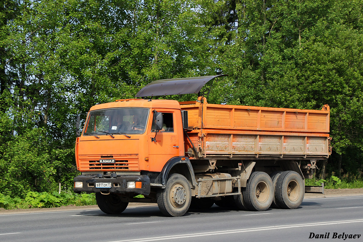 Коми, № В 811 ОМ 11 — КамАЗ-53215-15 [53215R]