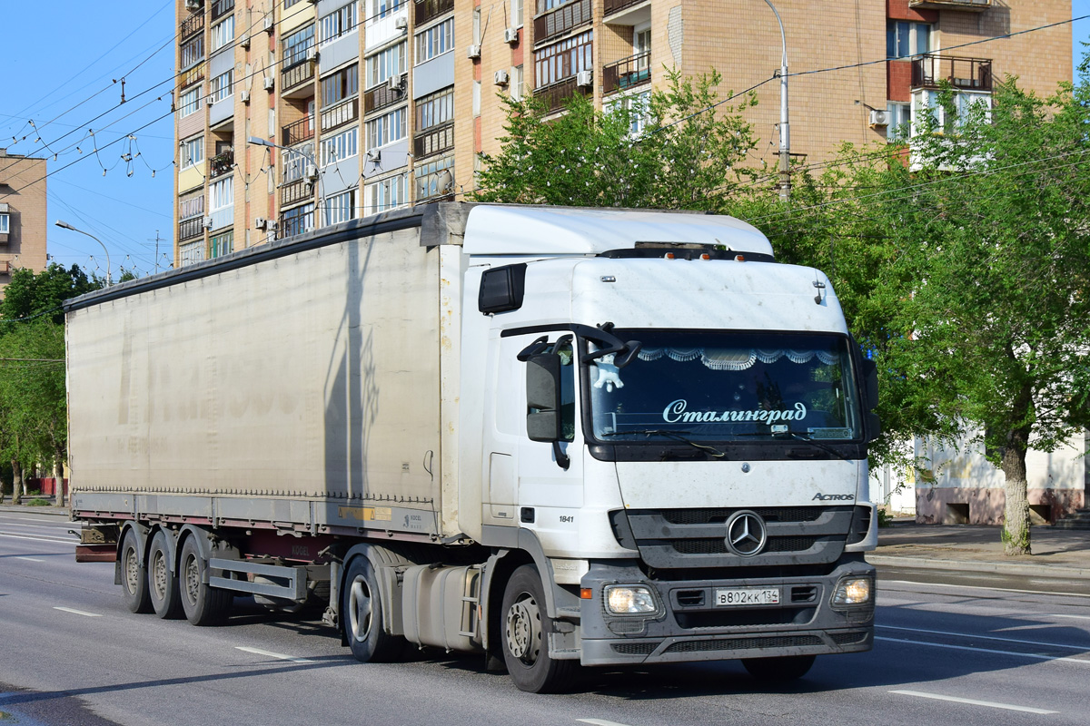 Волгоградская область, № В 802 КК 134 — Mercedes-Benz Actros '09 1841 [Z9M]