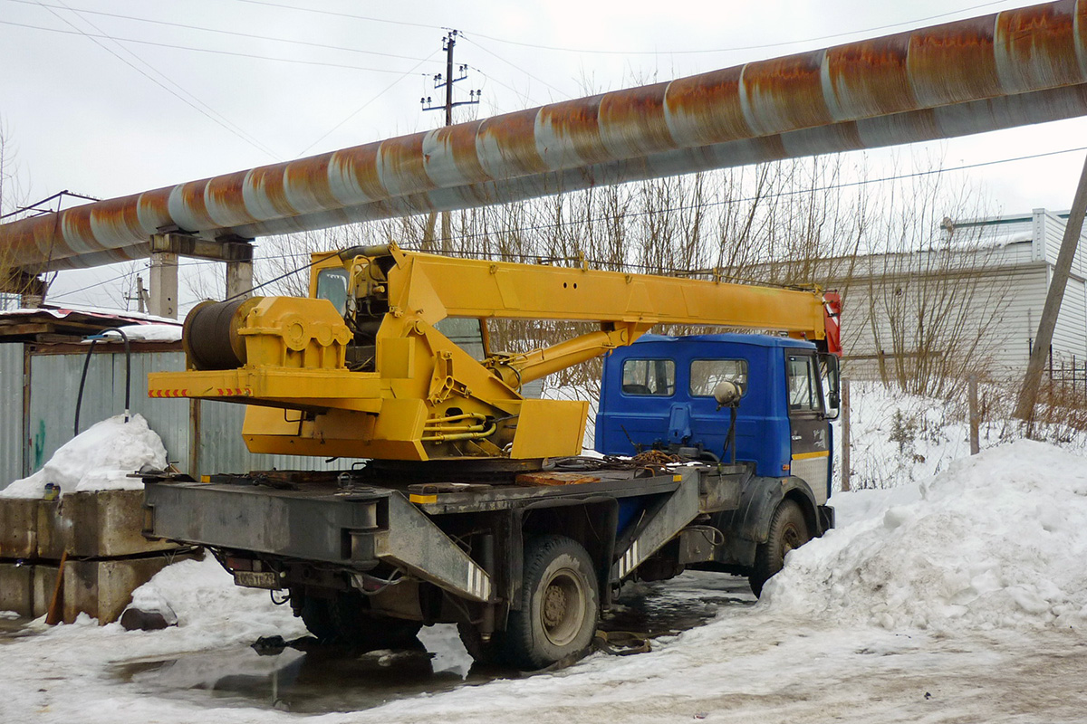 Архангельская область, № Е 005 ТВ 29 — МАЗ-5337 [533700]