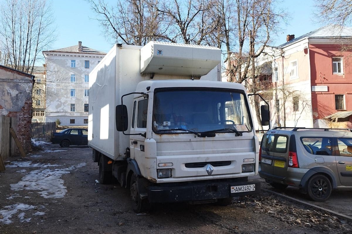 Витебская область, № АМ 2492-2 — Renault Midliner