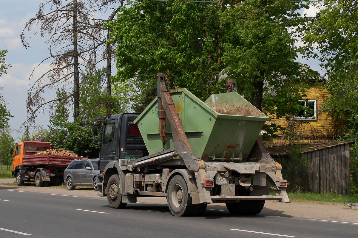 Литва, № LNZ 410 — Mercedes-Benz Axor (общ.м)