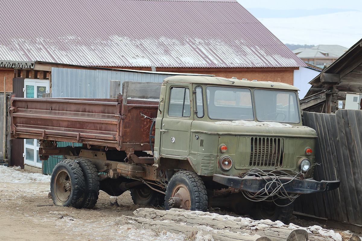 Иркутская область, № Р 038 АА 38 — ГАЗ-66-31