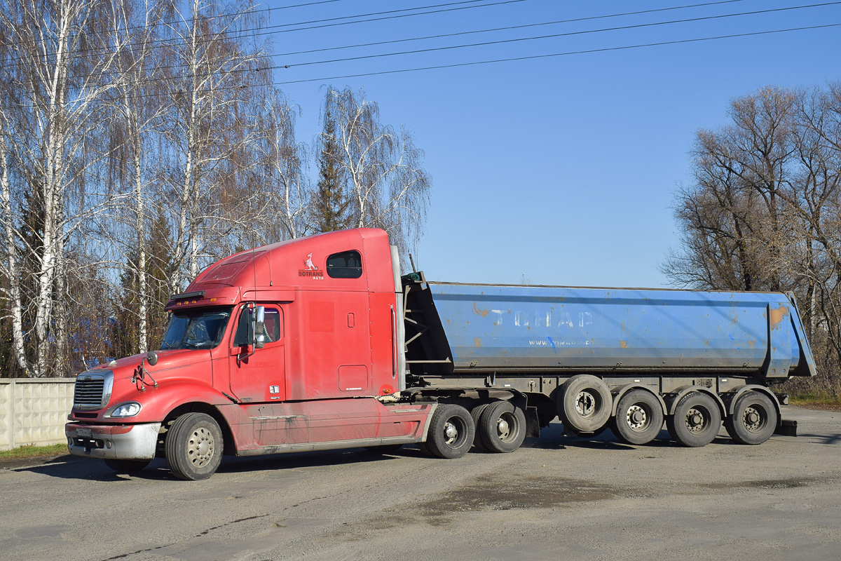 Алтайский край, № К 178 УК 22 — Freightliner Columbia