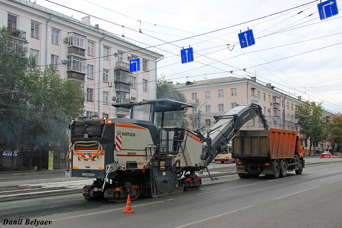 Челябинская область, № 5811 УА 74 — Wirtgen W 200