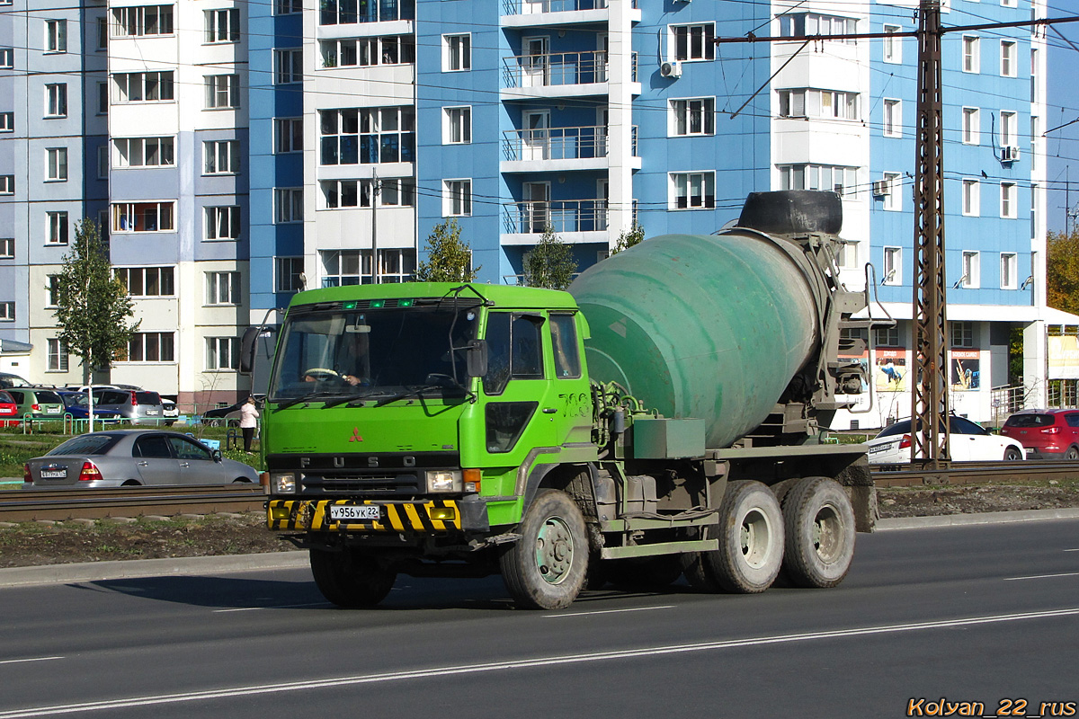 Алтайский край, № У 956 УК 22 — Mitsubishi Fuso (общая модель)