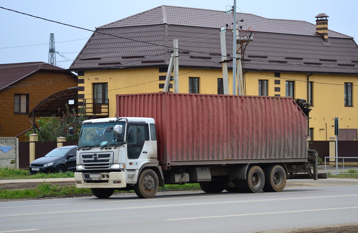 Ростовская область, № Р 289 ХР 161 — Hino Profia