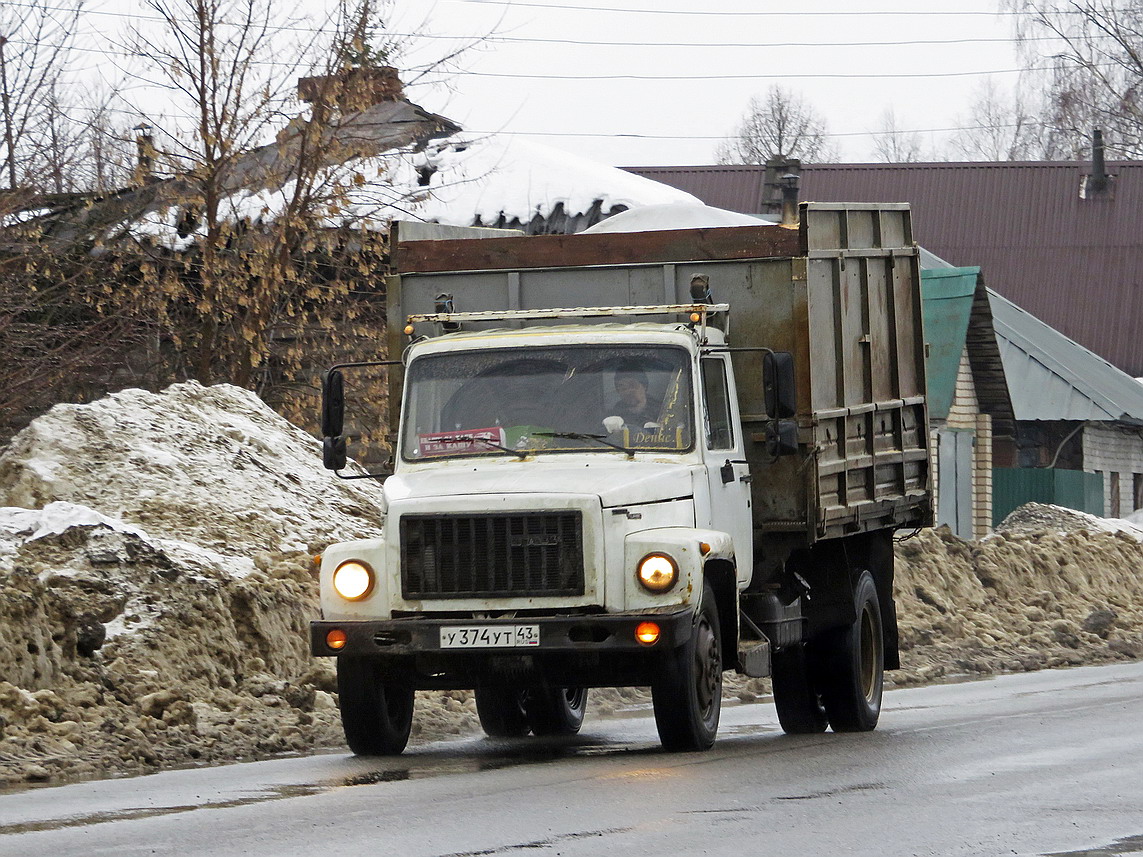 Кировская область, № У 374 УТ 43 — ГАЗ-3309