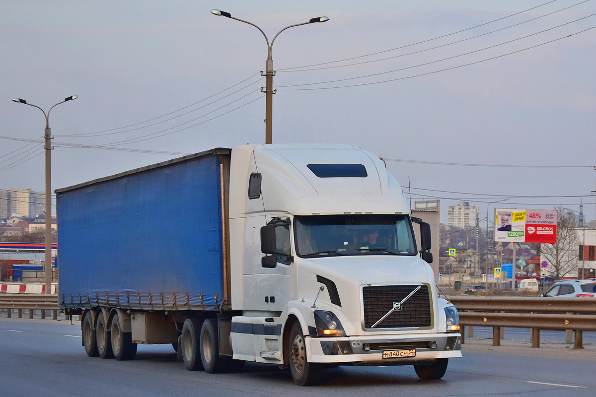 Волгоградская область, № М 840 СН 34 — Volvo VNL670