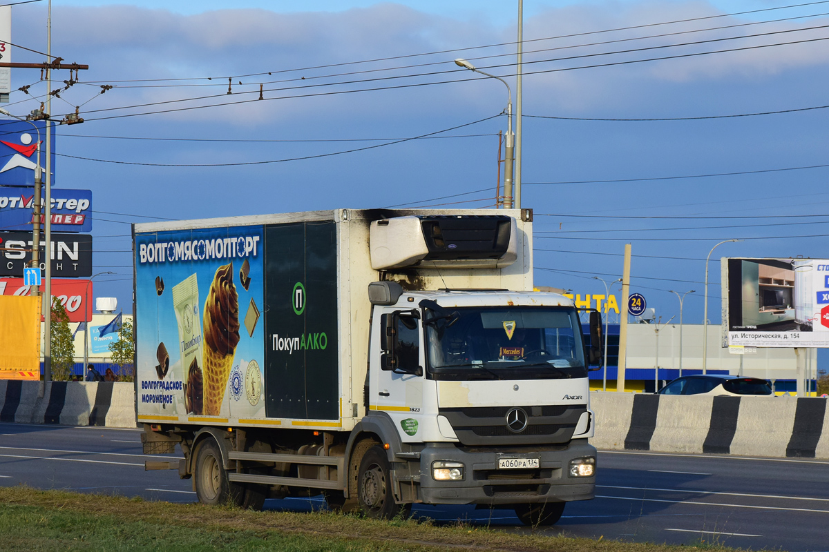 Волгоградская область, № А 060 РА 134 — Mercedes-Benz Axor 1823