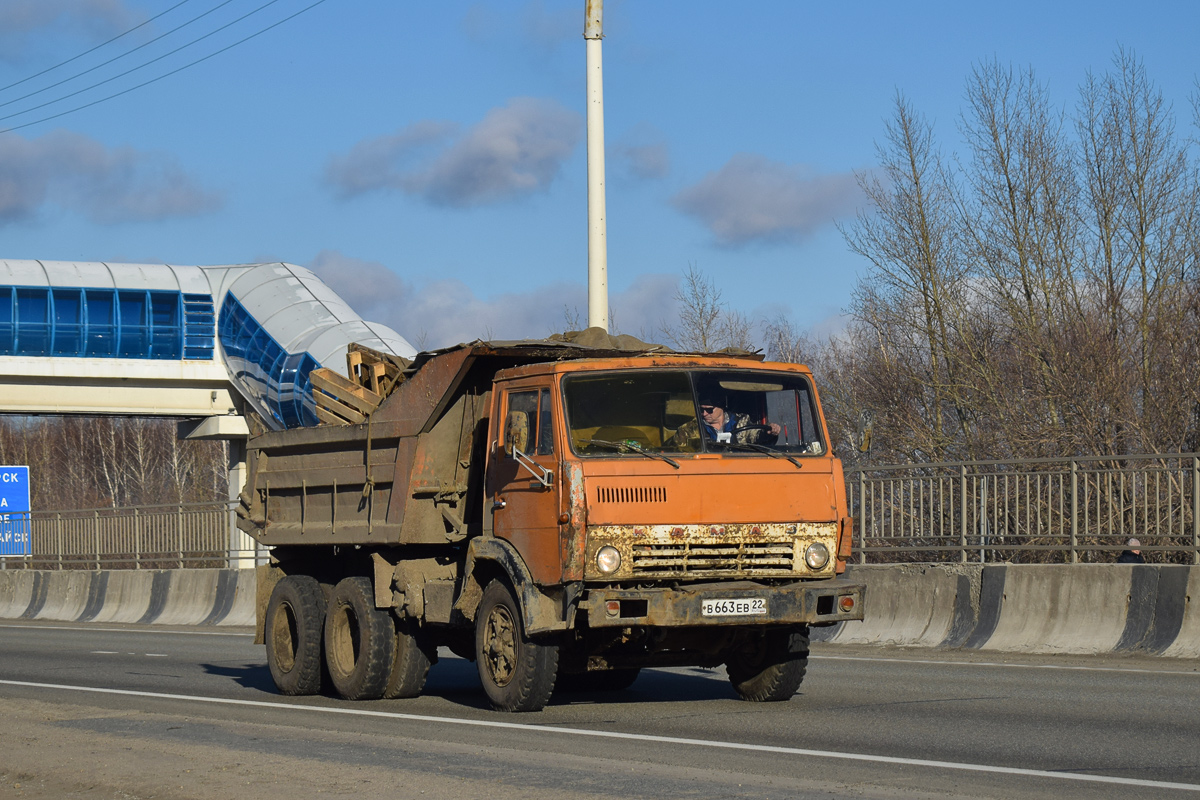 Алтайский край, № В 663 ЕВ 22 — КамАЗ-55111 [551110]