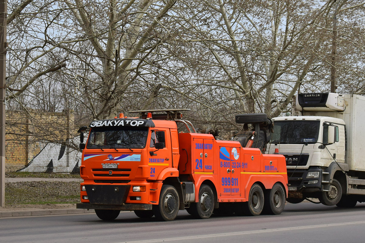 Волгоградская область, № Е 015 АК 134 — КамАЗ-65201-43