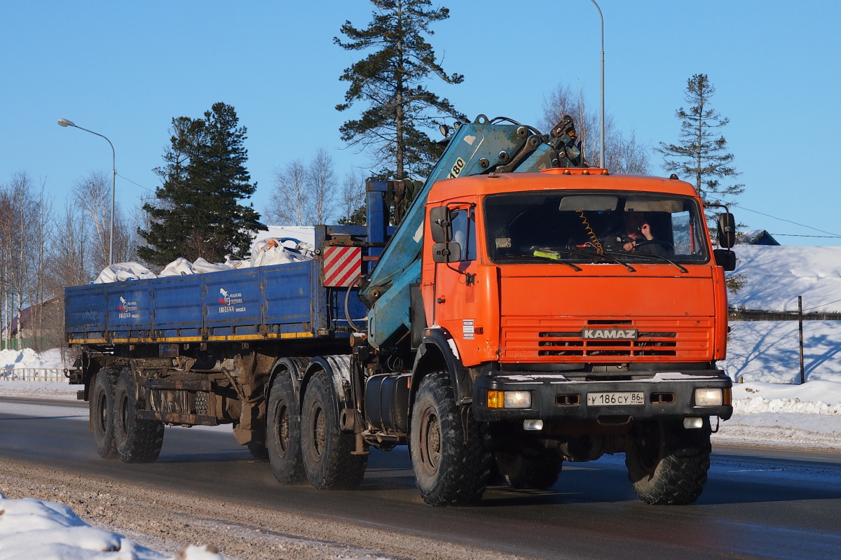 Ханты-Мансийский автоном.округ, № У 186 СУ 86 — КамАЗ-44108-10 [44108K]