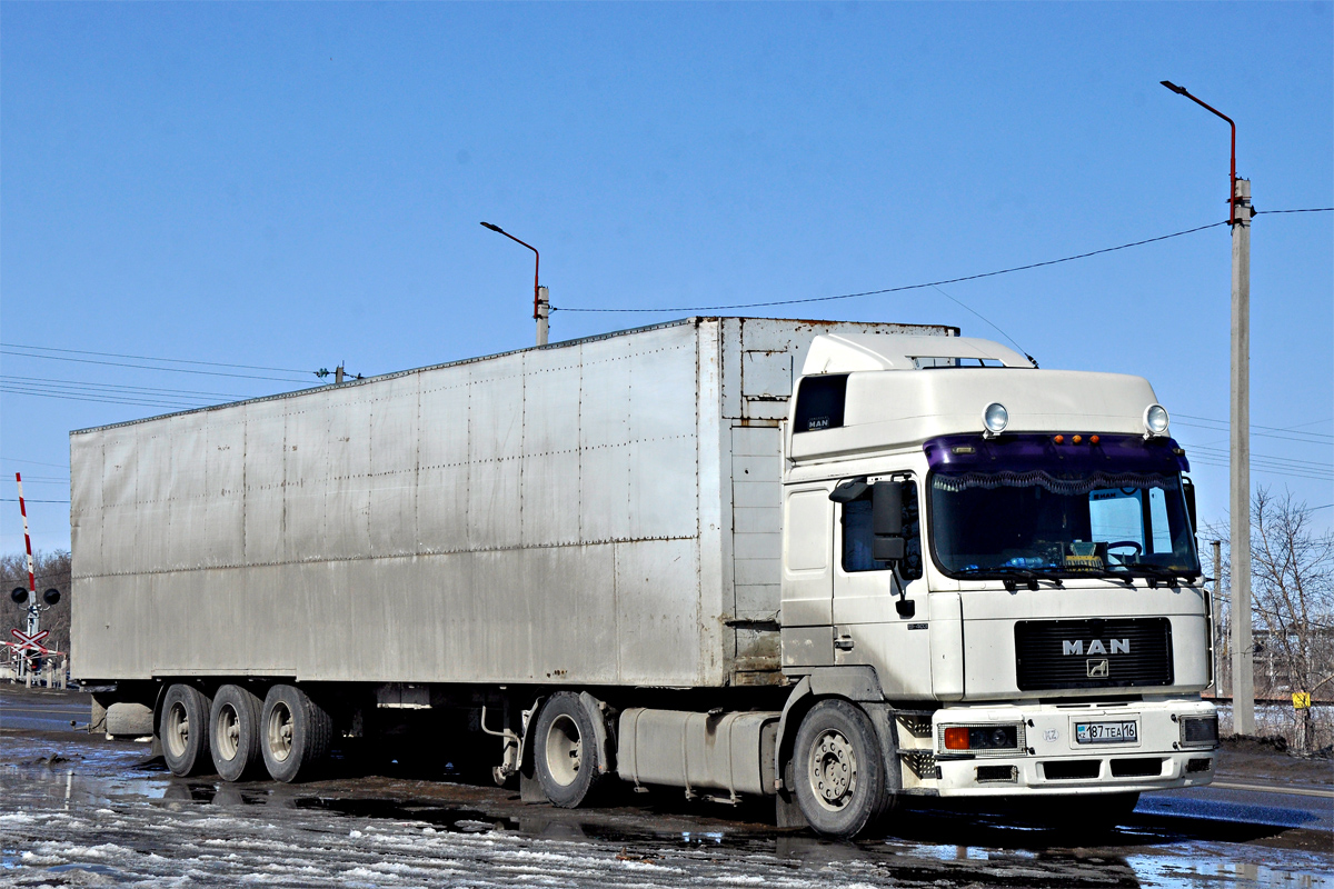 Восточно-Казахстанская область, № 187 TEA 16 — MAN F2000 19.403