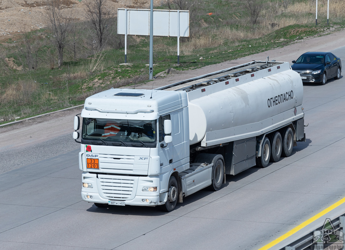 Алматинская область, № 835 WOY 05 — DAF XF105 FT