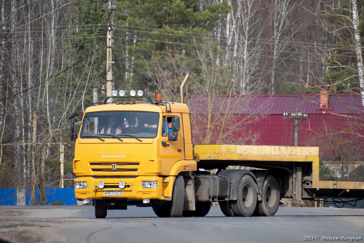 Рязанская область, № М 107 ЕЕ 29 — КамАЗ-65116-A4