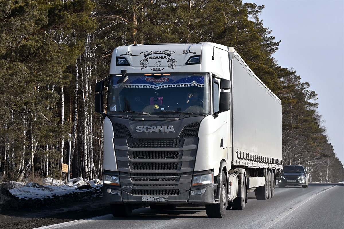 Свердловская область, № О 717 МУ 196 — Scania ('2016) S450