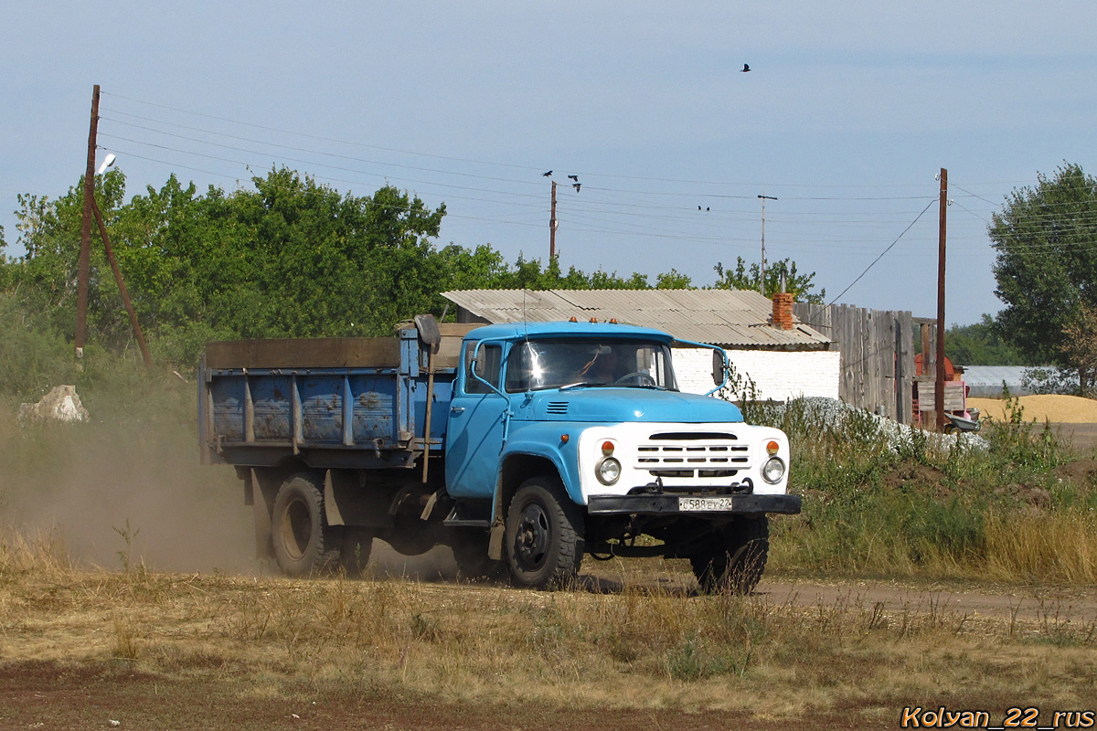 Алтайский край, № С 588 ЕУ 22 — ЗИЛ-130 (общая модель)