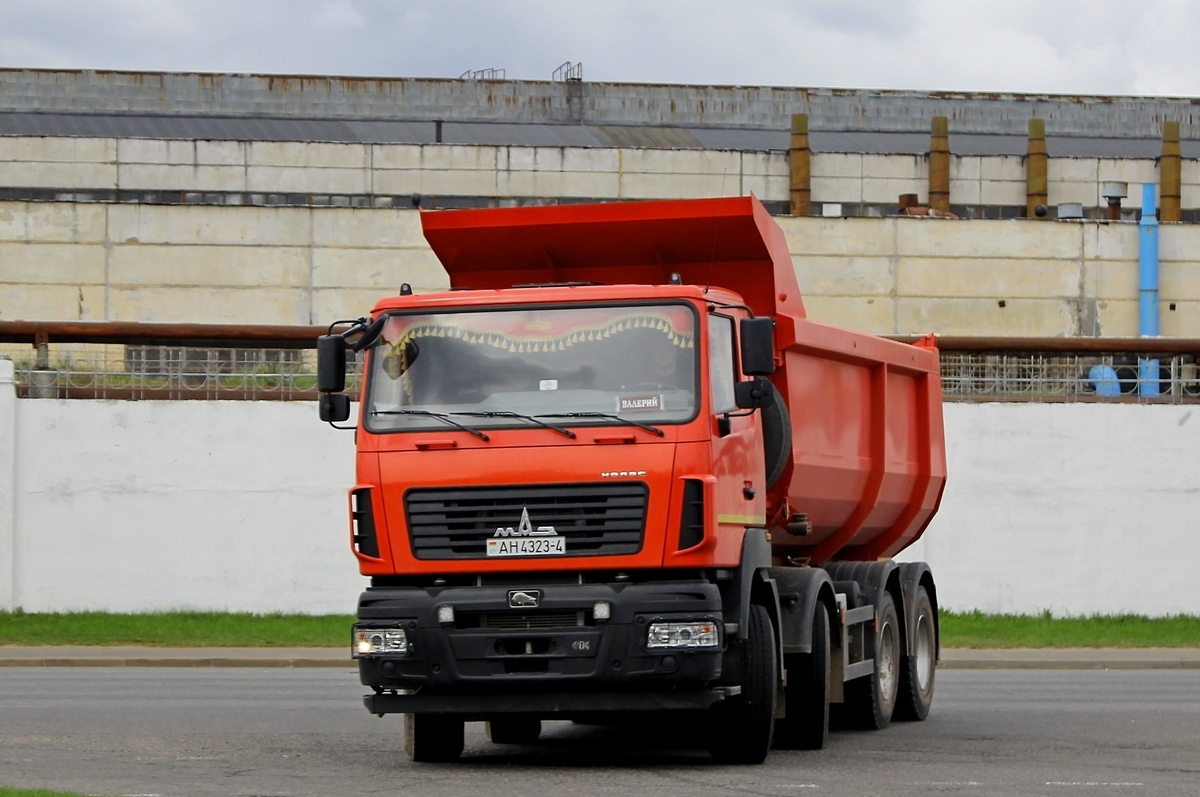 Гродненская область, № АН 4323-4 — МАЗ-6516 (общая модель)