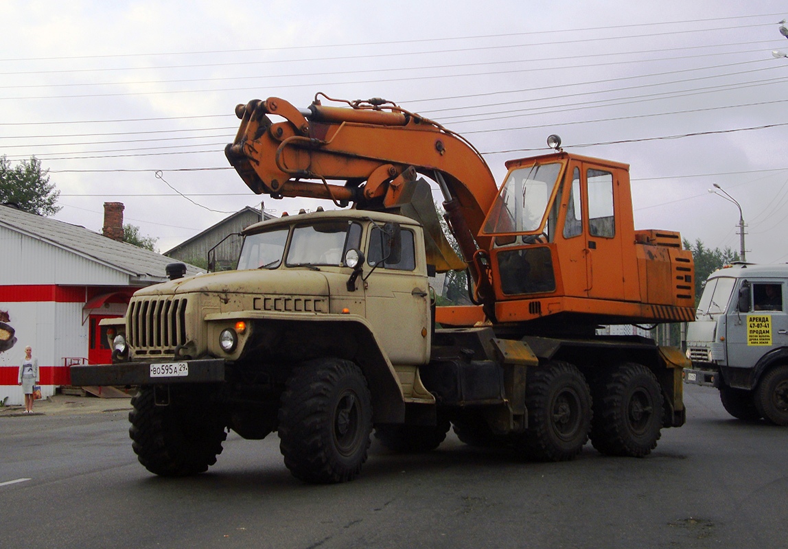 Архангельская область, № ВО 595 А 29 — Урал-5557-10