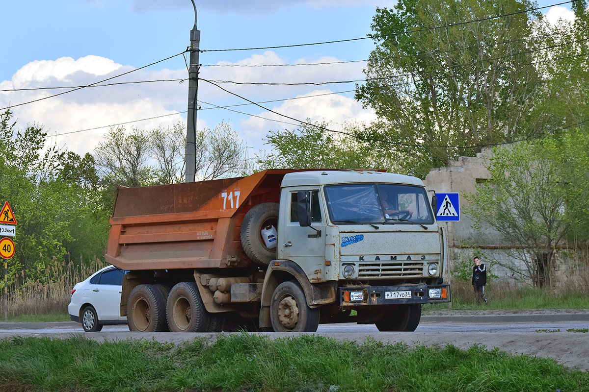 Волгоградская область, № Р 717 УО 34 — КамАЗ-55111-01 [55111A]