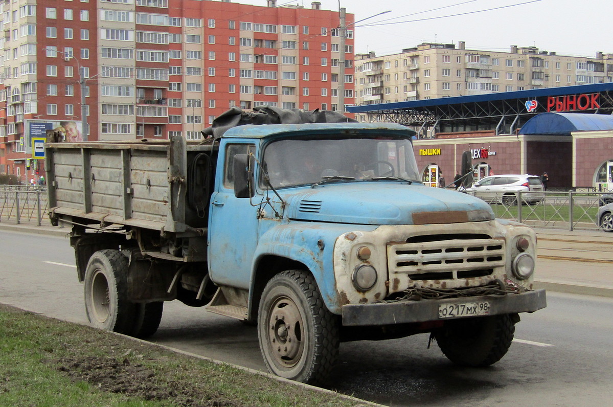 Санкт-Петербург, № О 217 МХ 98 — ЗИЛ-495710