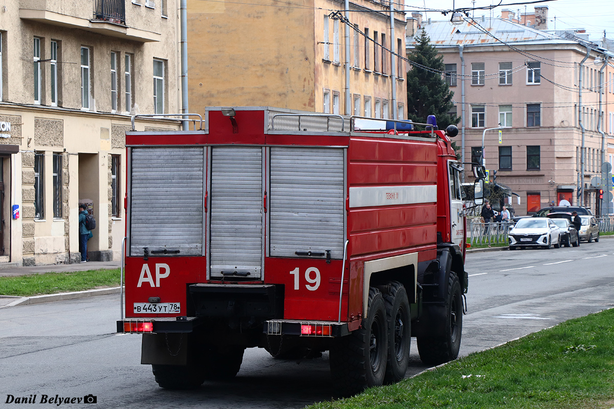 Санкт-Петербург, № В 443 УТ 78 — КамАЗ-43114-02 [43114C]