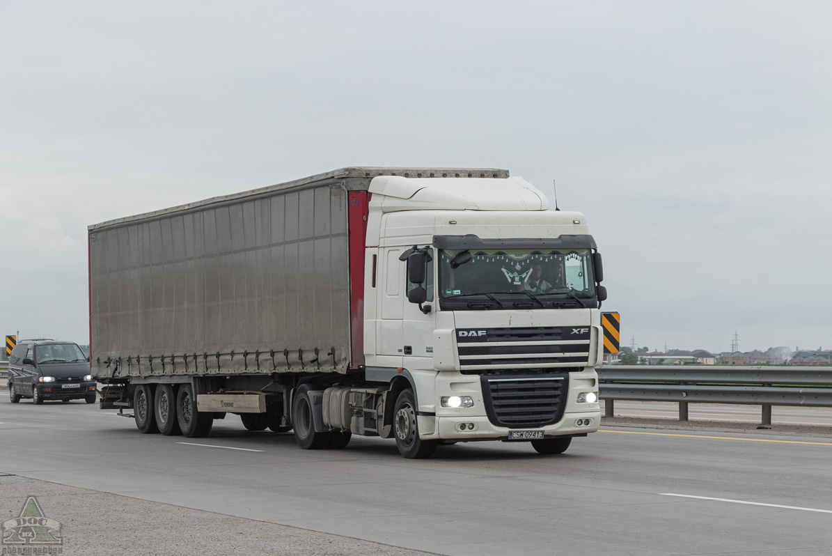 Польша, № CSW 09413 — DAF XF105 FT