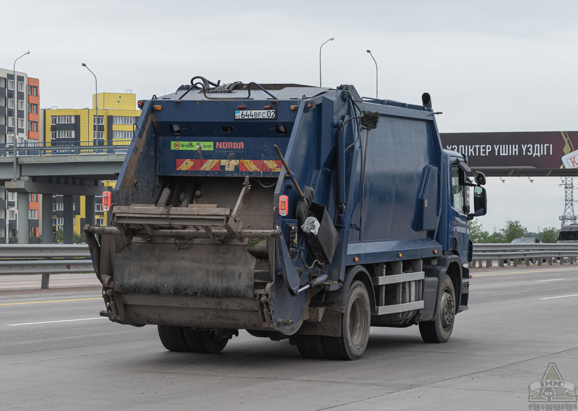 Алматы, № 644 BFC 02 — Scania ('2004) P320