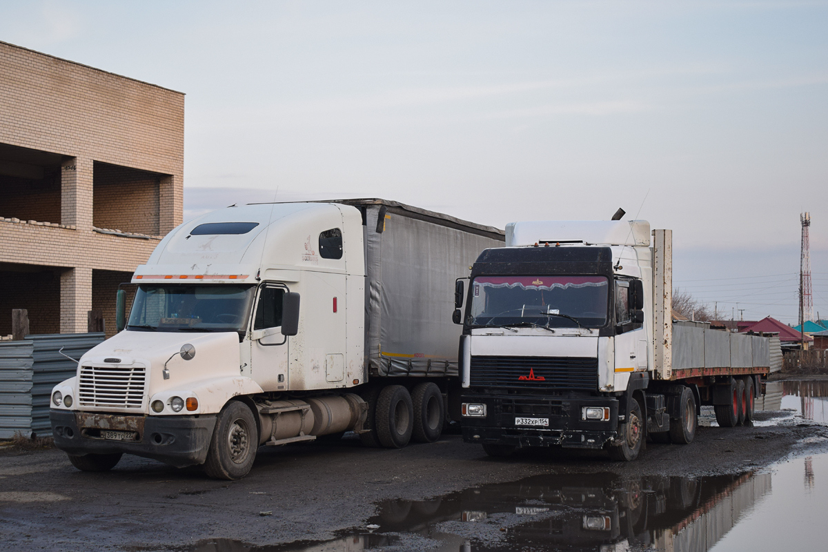 Алтайский край, № Н 389 ТО 22 — Freightliner Century Class; Алтайский край, № Р 332 ХР 154 — МАЗ-544008