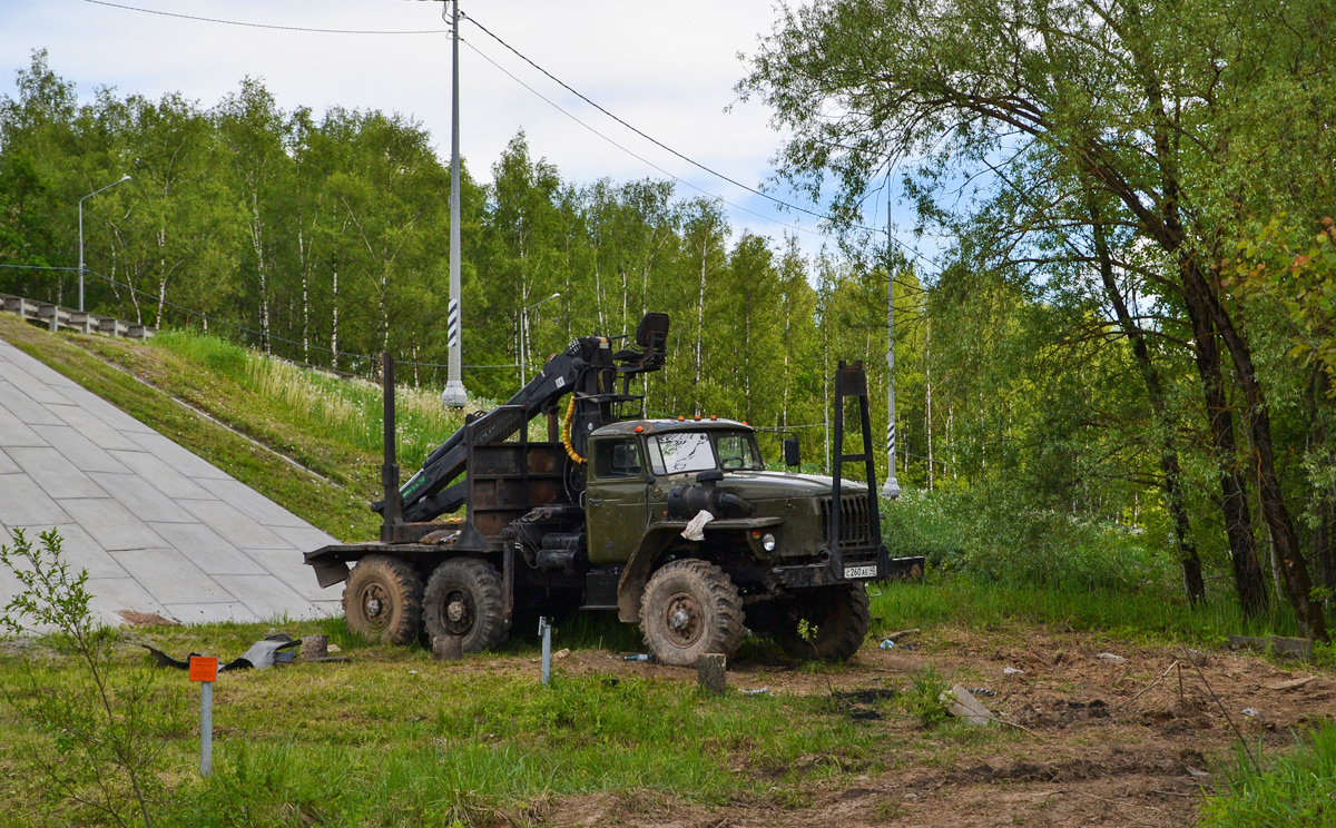 Калужская область, № С 260 АЕ 40 — Урал-4320 / 5557 (общая модель)