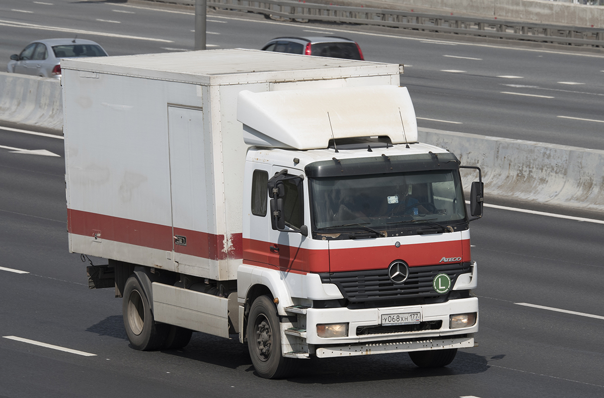 Московская область, № У 068 ХН 177 — Mercedes-Benz Atego 1828