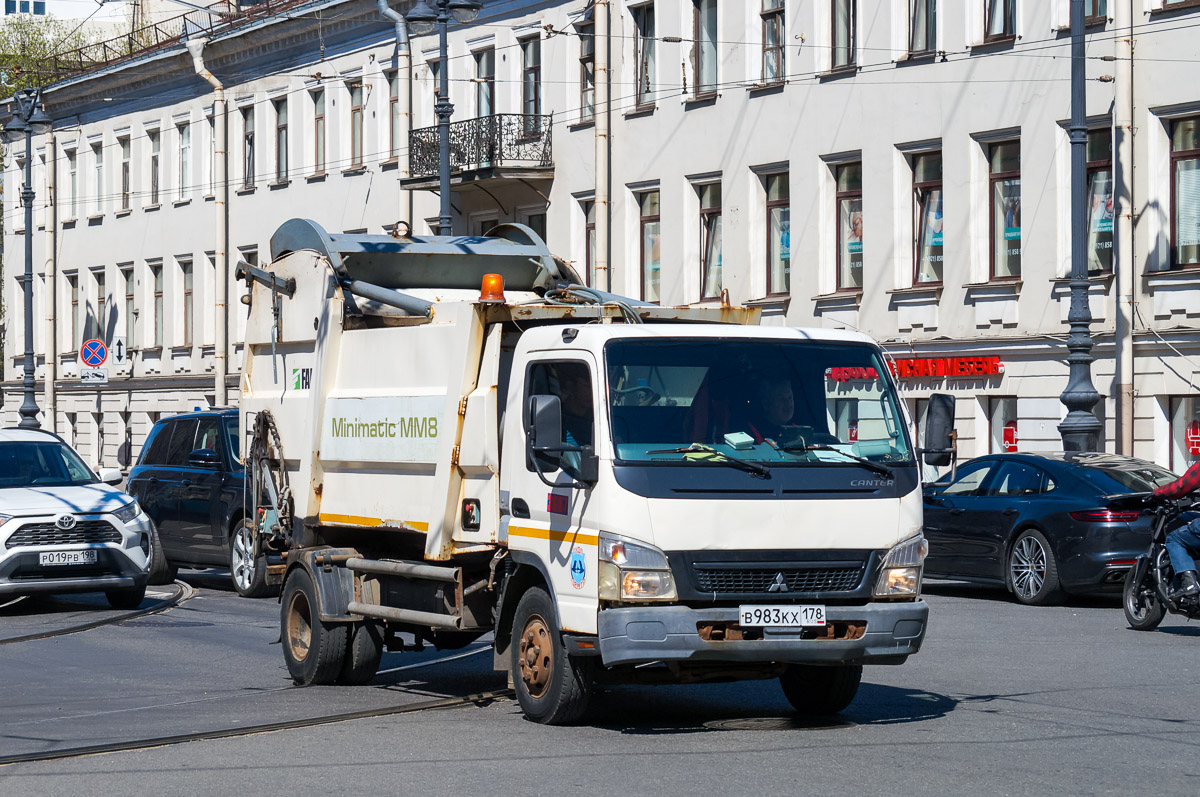 Санкт-Петербург, № В 983 КХ 178 — Mitsubishi Fuso Canter