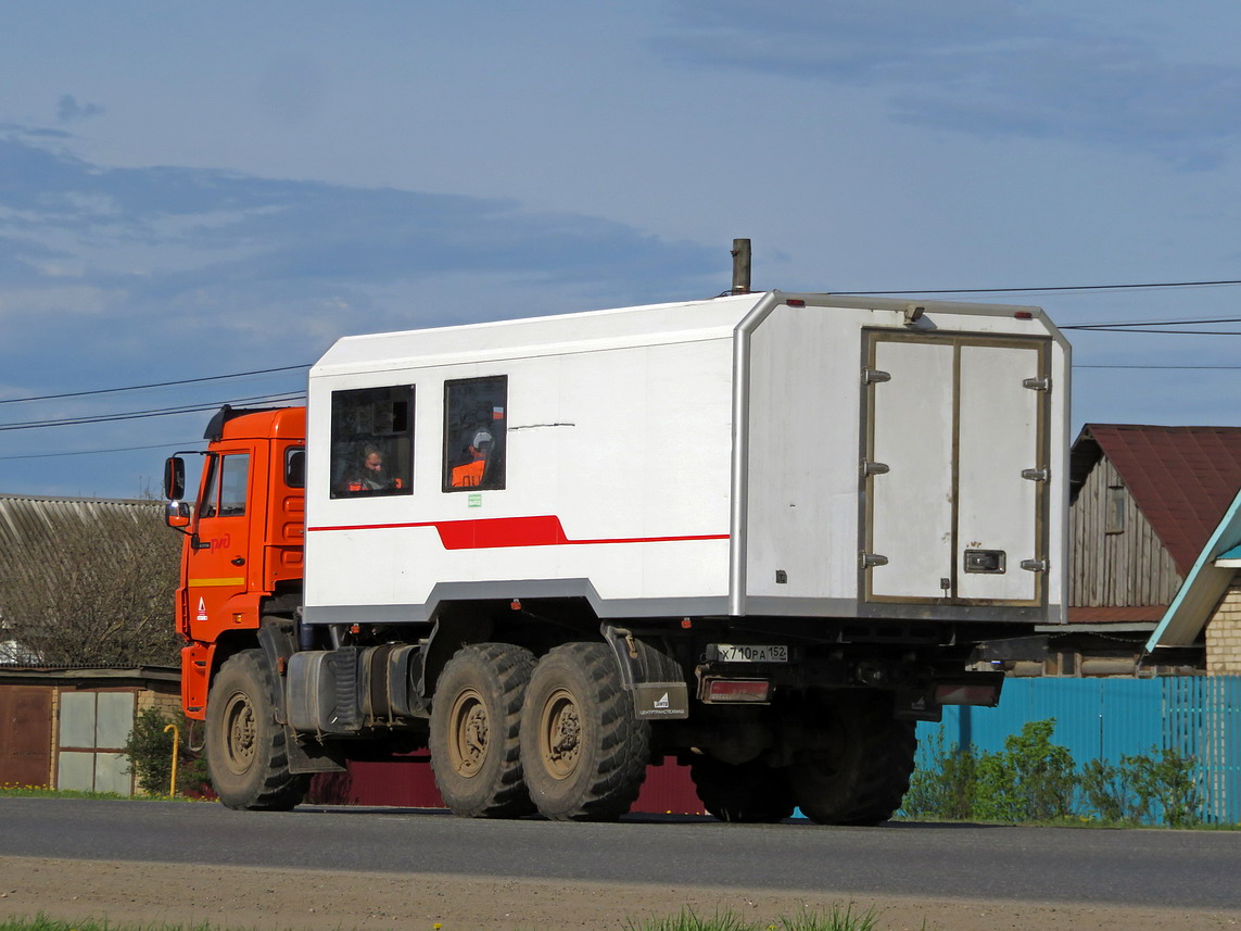 Кировская область, № Х 710 РА 152 — КамАЗ-43118-50